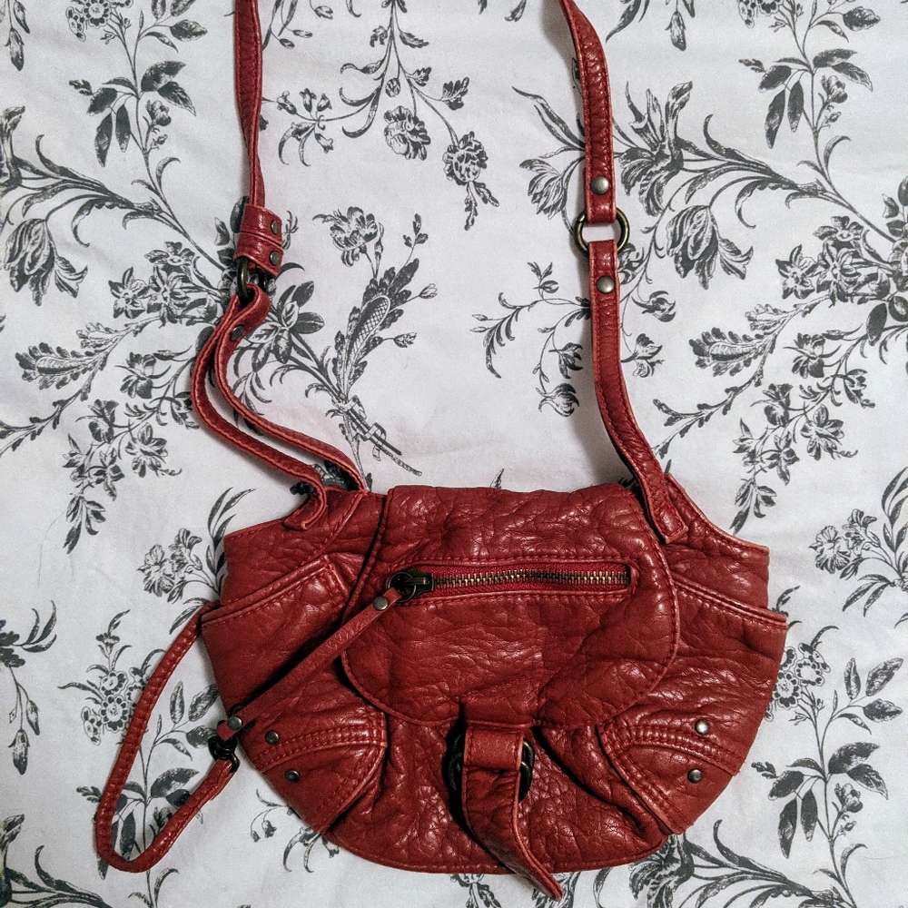 American Eagle red crossbody bag
